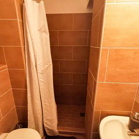 Greenfield Panzio Bed & Breakfast Kisoroszi