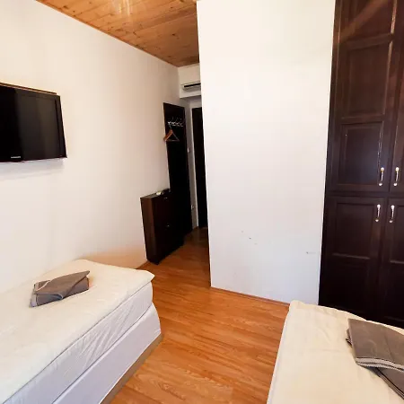 Bed & Breakfast Greenfield Panzio