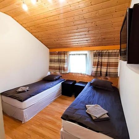 Greenfield Panzio Kisoroszi