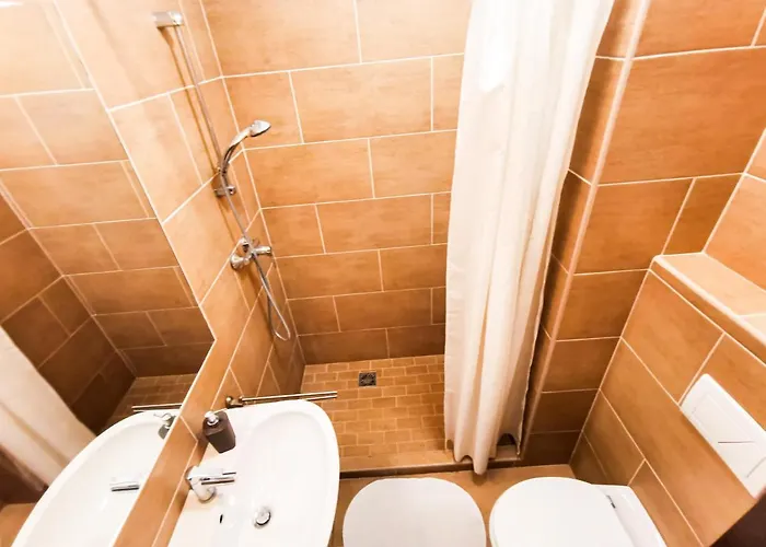 Greenfield Panzio Bed & Breakfast Kisoroszi