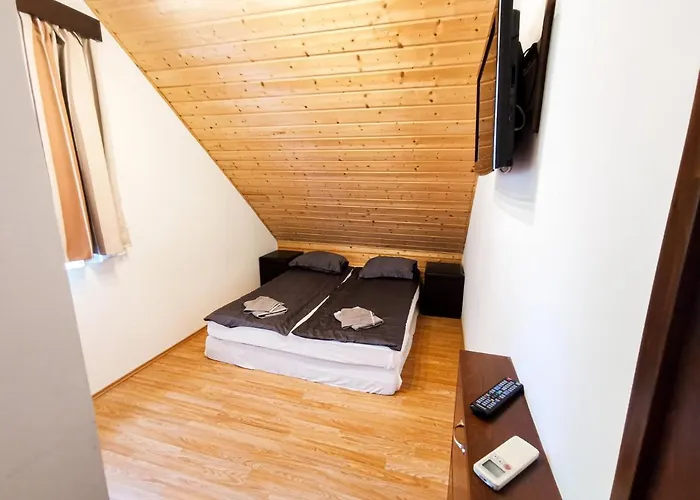 Bed & Breakfast Greenfield Panzio Kisoroszi