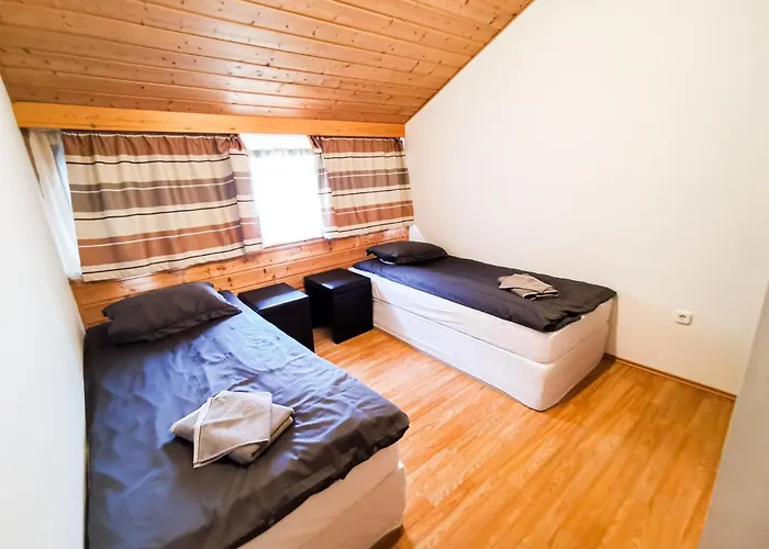 Bed & Breakfast Greenfield Panzio 3*